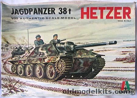 Italaerei 1/35 Jagdpanzer 38 t Hetzer plastic model kit